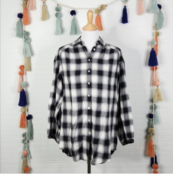 Vince Plaid Button Down - Picture 1 of 5